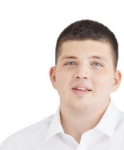 Александров Савелий Андреевич стоматолог