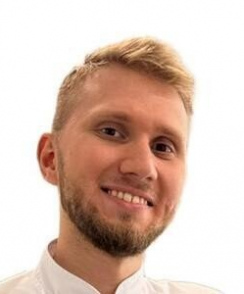 Иванов Артем Сергеевич стоматолог