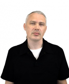 Баязитов Руслан Рафхатович стоматолог